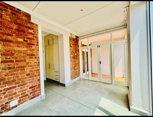 1 BEDROOM APARTMENT TO LET IN POINT WATERFRONT